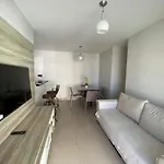 APTO com 02 QUARTOS, Home Office, PISCINA, WIFI